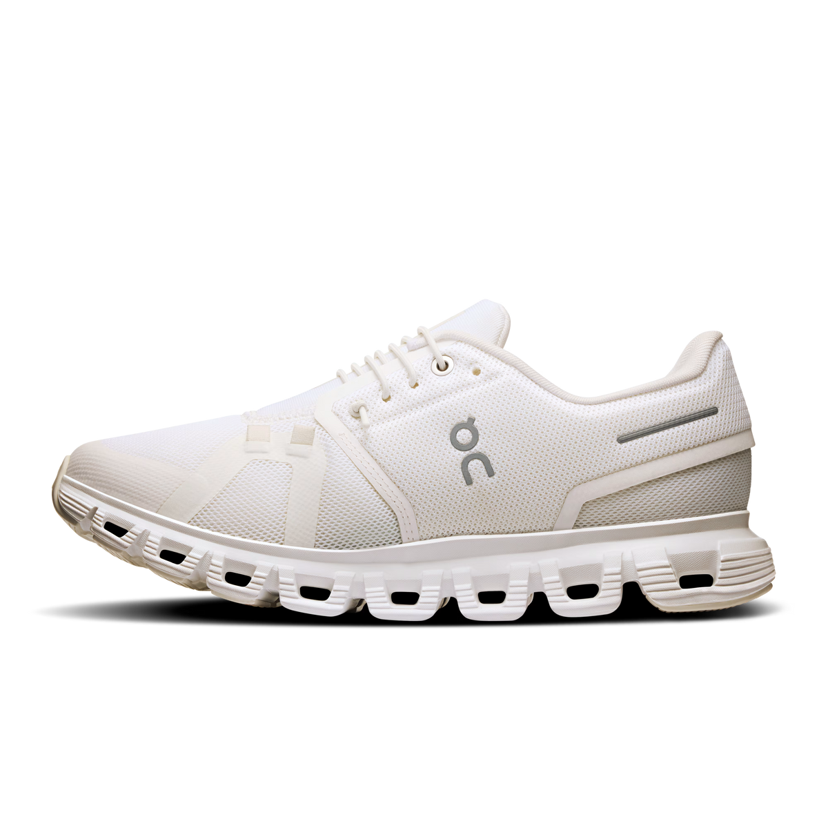 ON Women's Cloud 6 Wide - White White