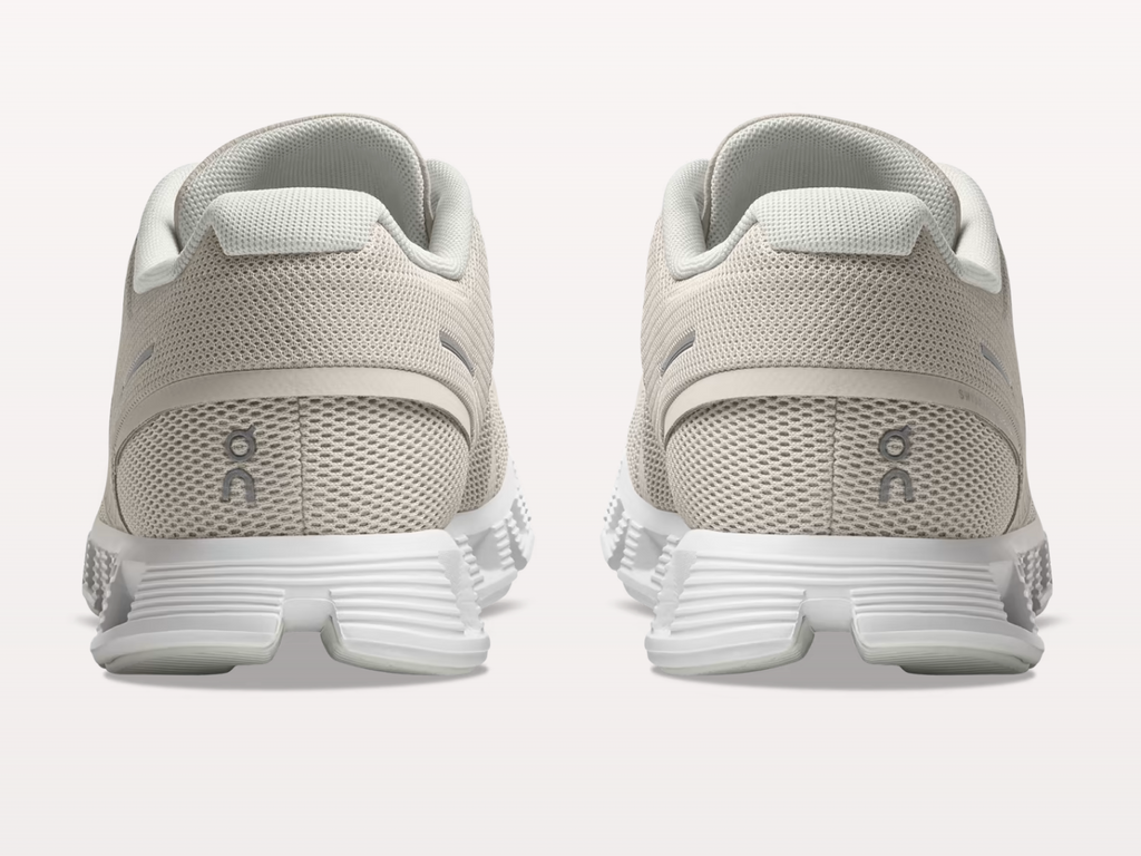 On Womens Cloud 5 - Pearl/White (59.98773)
