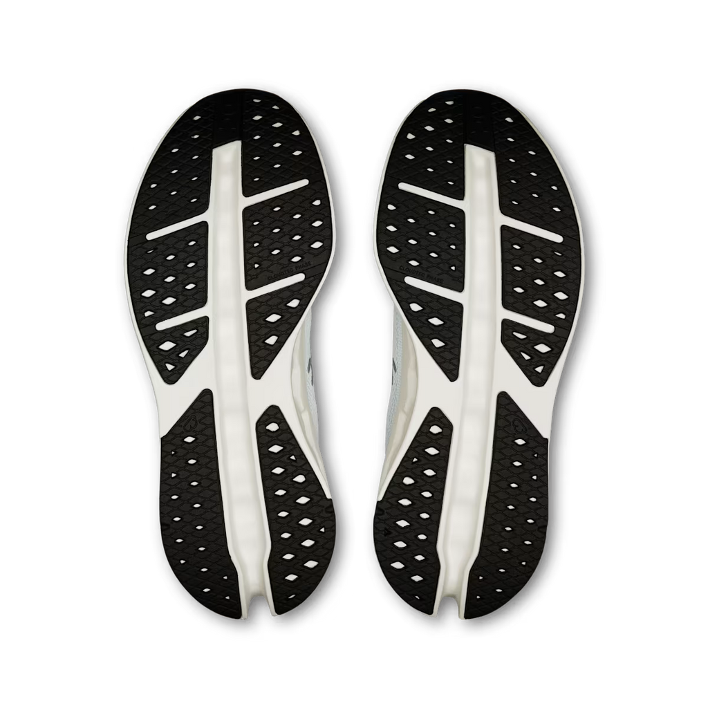 ON Women's Cloudsurfer Max 1 - White White